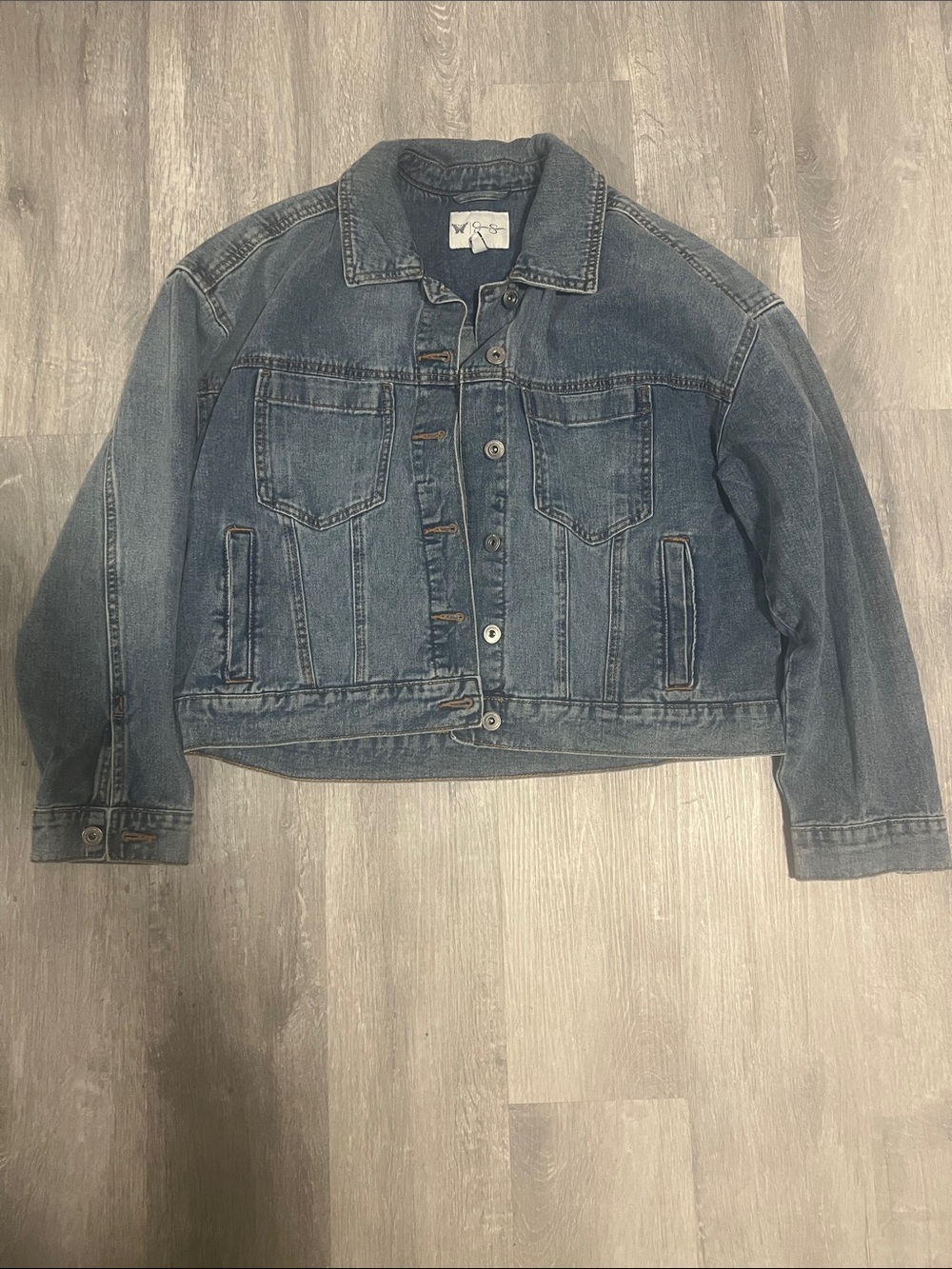 Classic Denim Jacket in Medium Blue - Women's